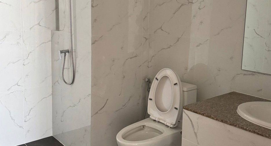 For sale 1 bed condo in Khlong San, Bangkok