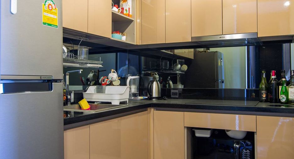 ขาย 2 ห้องนอน คอนโด ใน คลองเตย, กรุงเทพฯ
