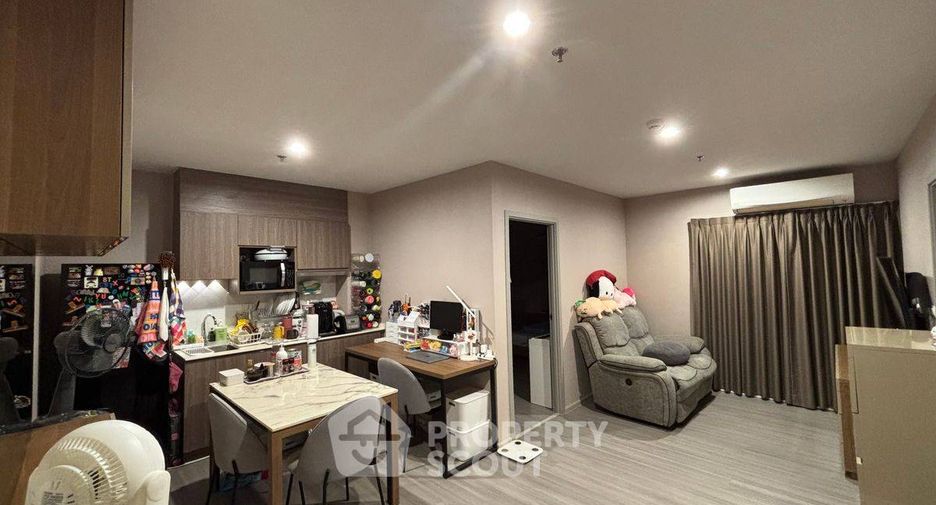 For sale 2 bedrooms condo in Bang Phlat, Bangkok