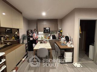 For sale 2 bedrooms condo in Bang Phlat, Bangkok