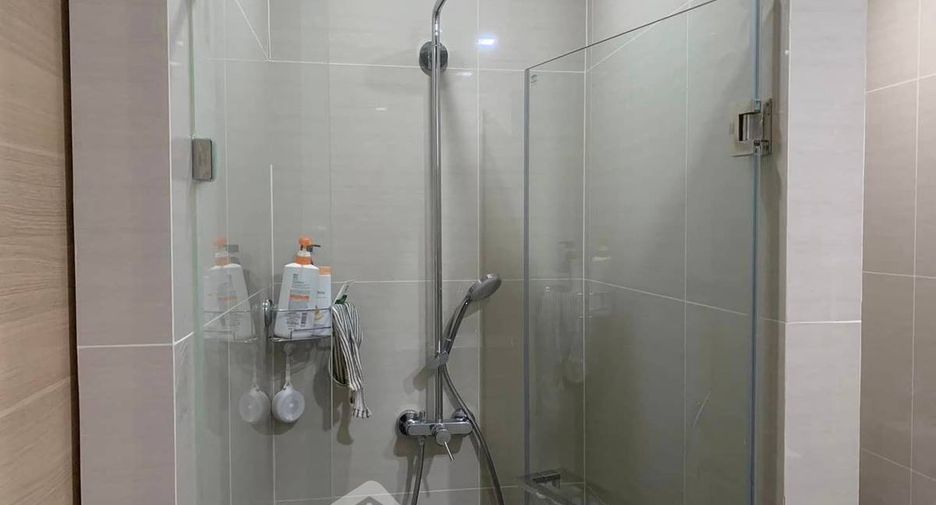 For sale 2 ベッドルーム condo in Khlong Toei, Bangkok