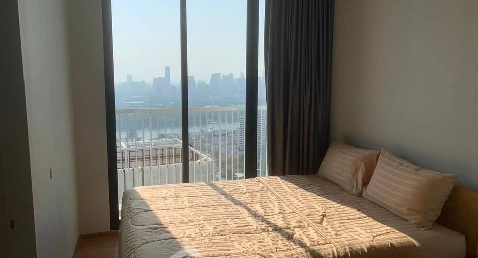 For sale 2 ベッドルーム condo in Khlong Toei, Bangkok