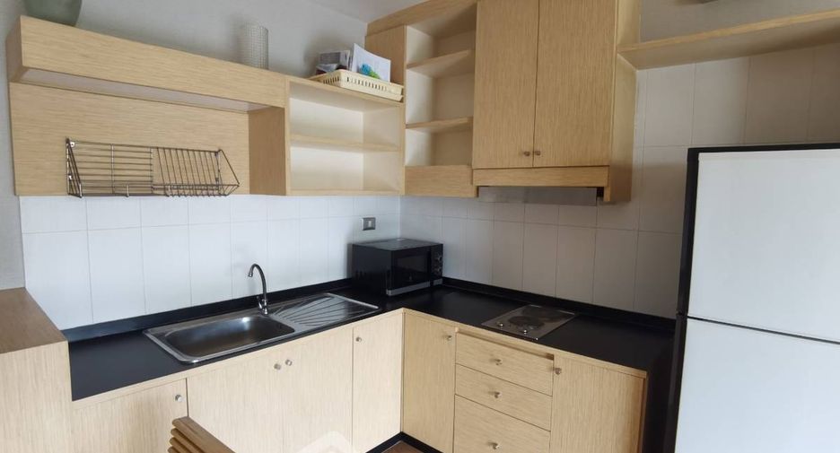 For rent and for sale 2 bedrooms condo in Phra Khanong, Bangkok