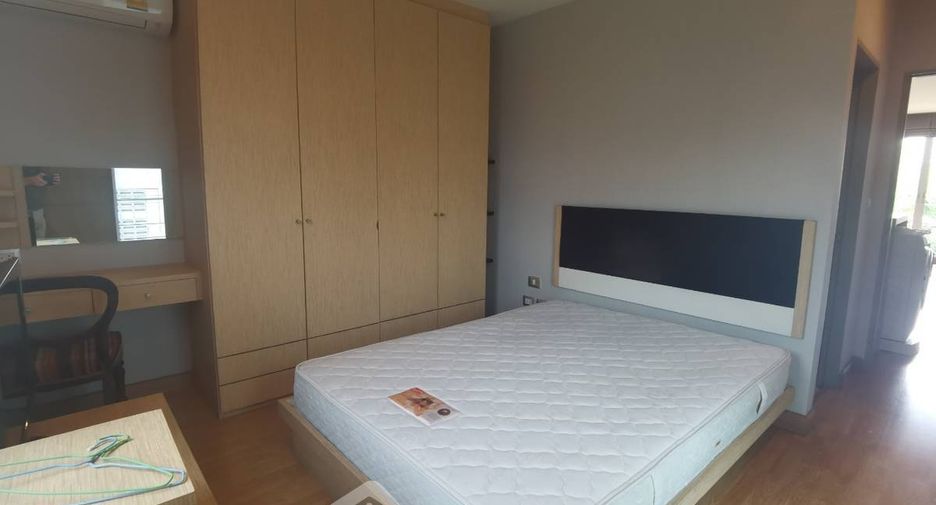 For rent and for sale 2 bedrooms condo in Phra Khanong, Bangkok