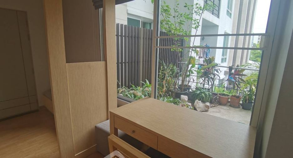 For rent and for sale 2 bedrooms condo in Phra Khanong, Bangkok