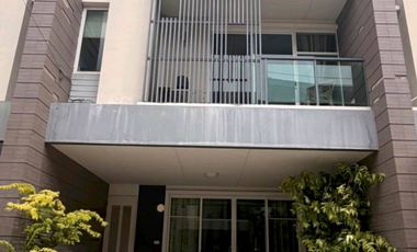 For rent and for sale 3 bedrooms townhouse in Prawet, Bangkok