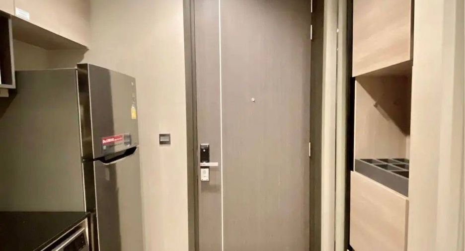 Wohnung zur Miete und zum Kauf mit 1 Zimmer in Huai Khwang, Bangkok