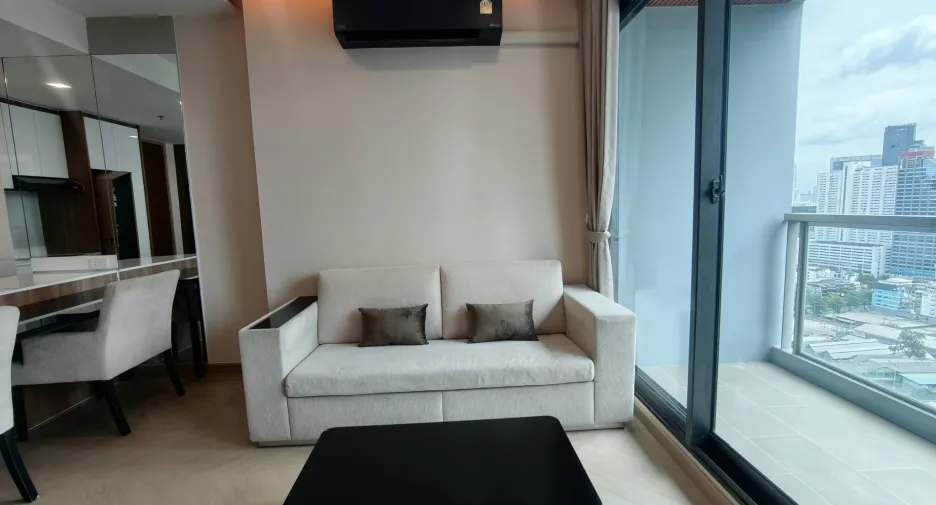For rent 1 bed condo in Sathon, Bangkok