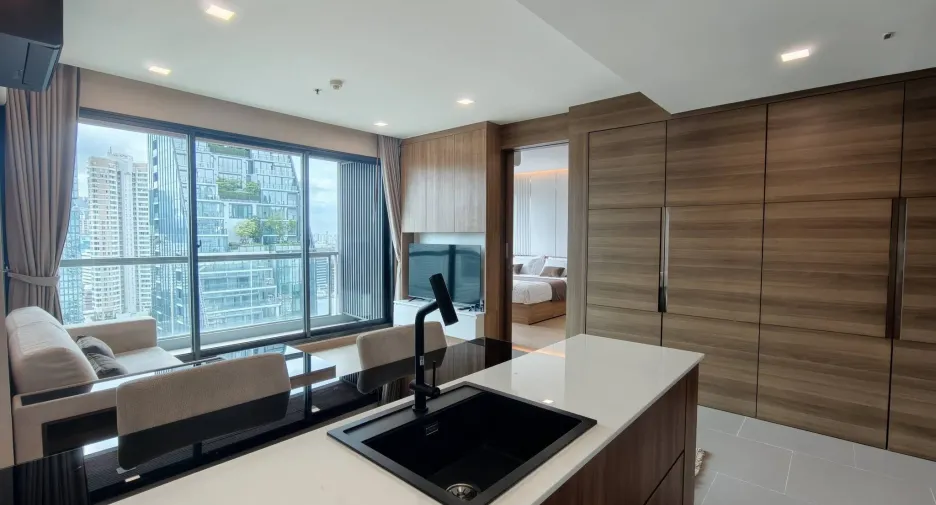 For rent 1 bed condo in Sathon, Bangkok