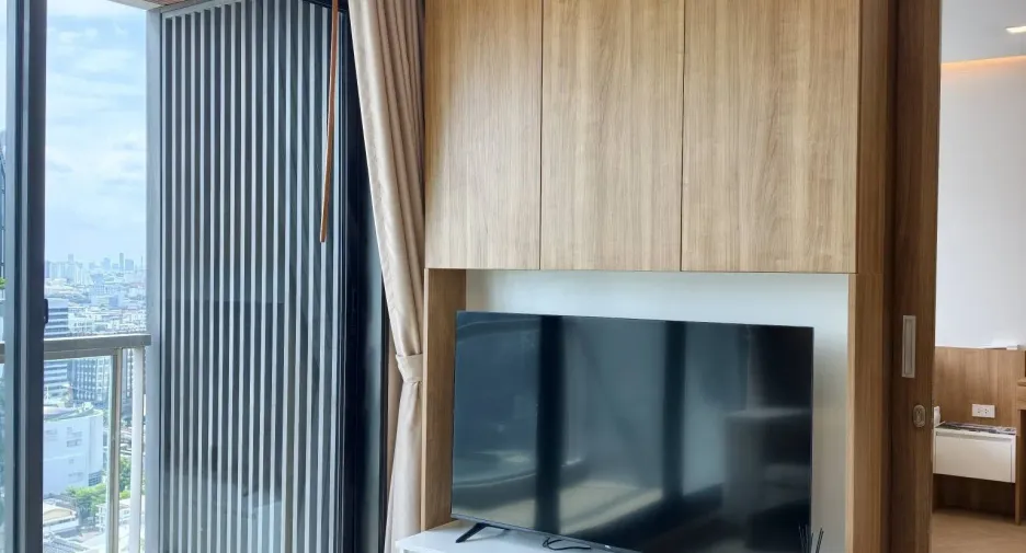 For rent 1 bed condo in Sathon, Bangkok