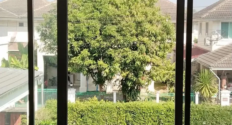 Casa en venta de 4 habitaciones en Doi Saket, Chiang Mai
