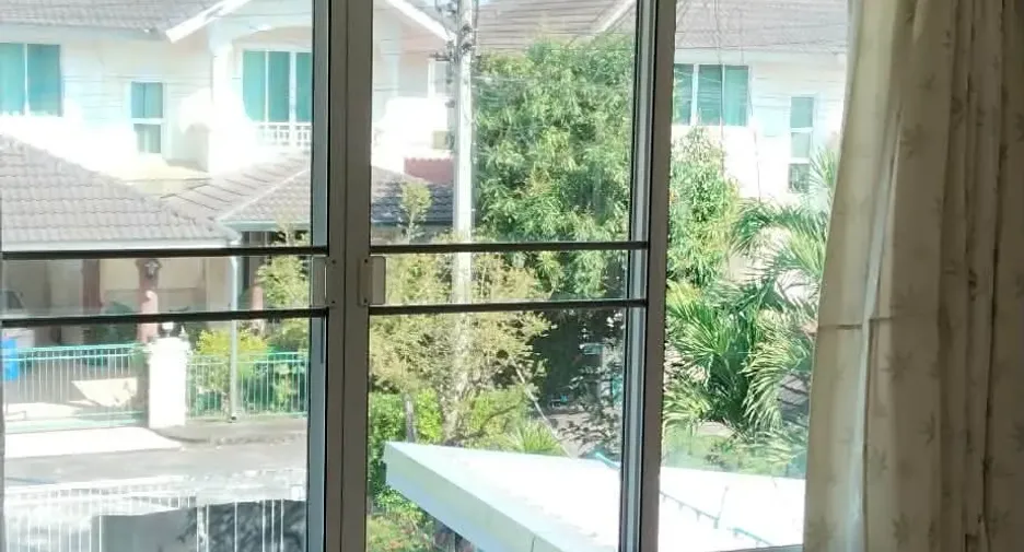Casa en venta de 4 habitaciones en Doi Saket, Chiang Mai