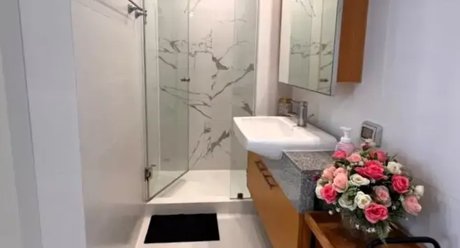 For rent 1 bed condo in Pathum Wan, Bangkok
