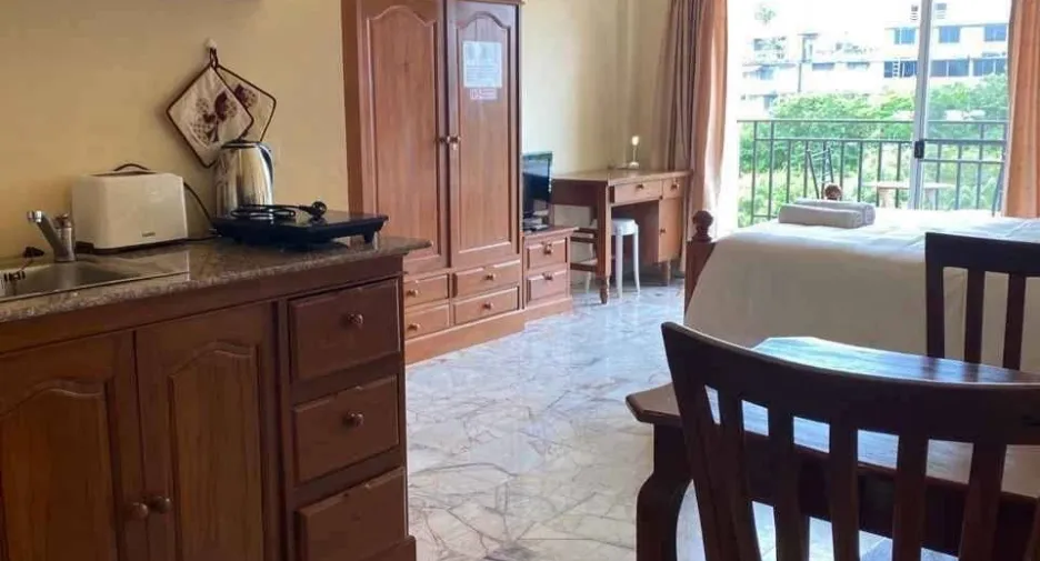 出售 16 卧室 酒店 在 Jomtien, 芭提雅