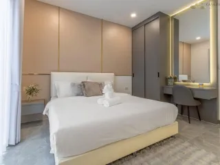 Villa zum Kauf mit 4 Zimmer in Bang Lamung, Chonburi