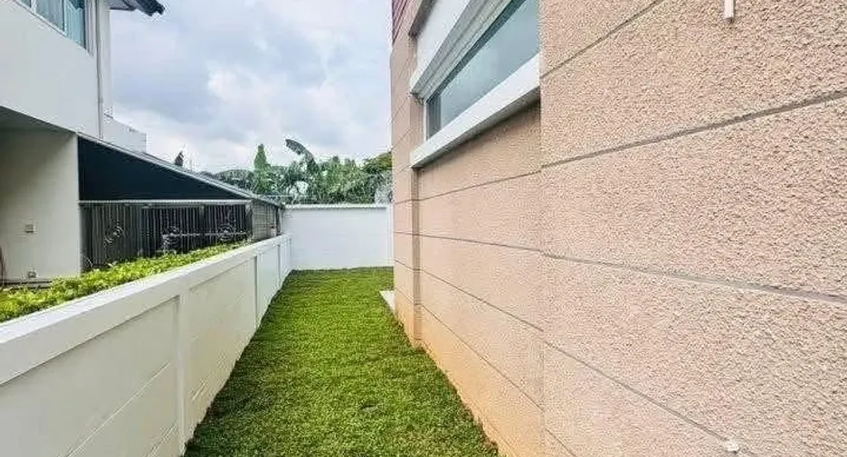 For sale 5 bedrooms villa in Bang Lamung, Chonburi