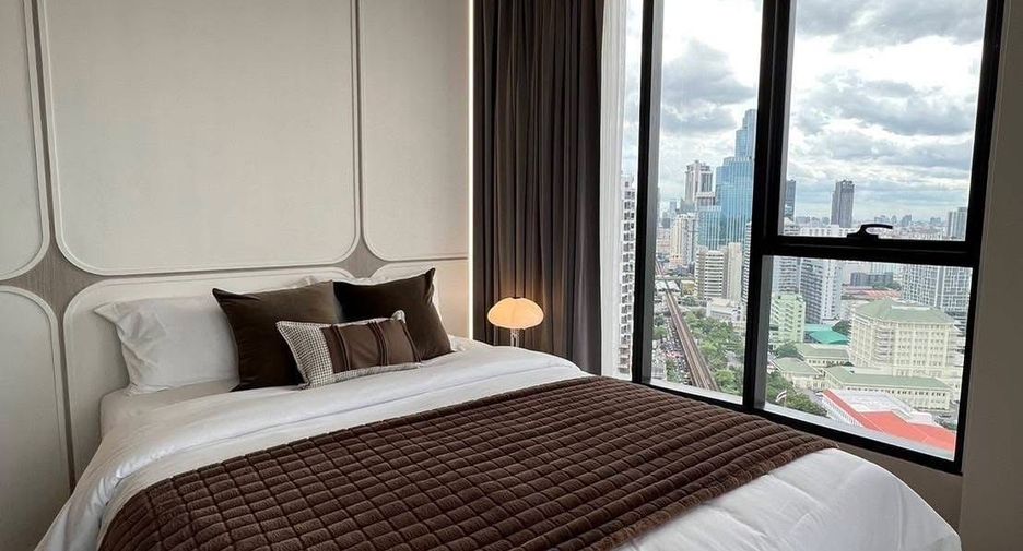 For rent 2 bedrooms condo in Ratchathewi, Bangkok