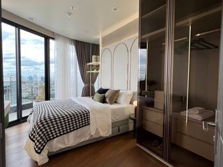For rent 2 bedrooms condo in Ratchathewi, Bangkok