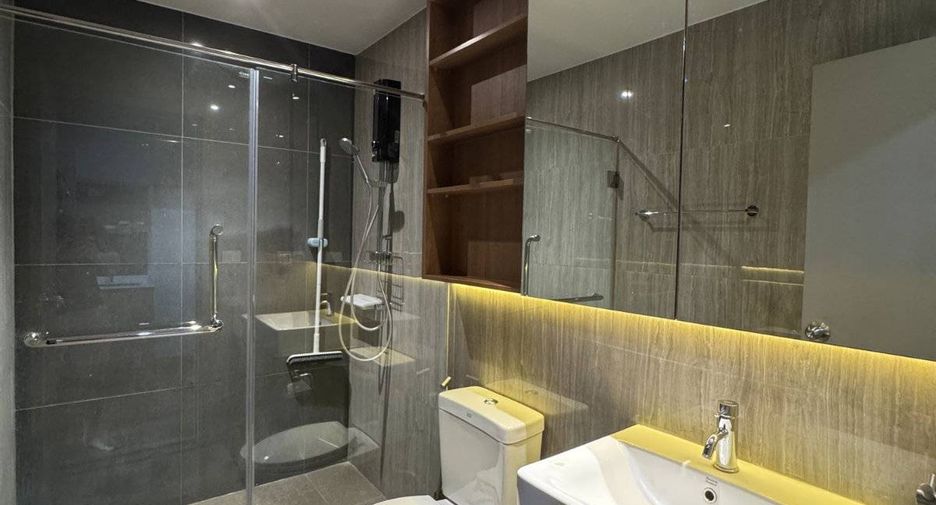 For sale 1 bed condo in Phasi Charoen, Bangkok