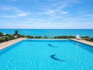 For sale 3 bedrooms condo in Cha Am, Phetchaburi