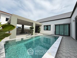 For sale 3 bedrooms villa in Bang Lamung, Chonburi