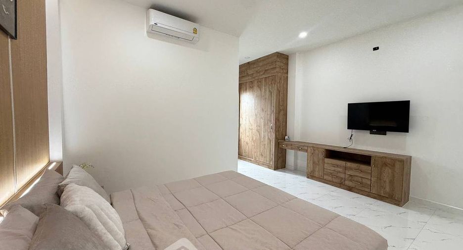 For sale 3 bedrooms villa in Bang Lamung, Chonburi
