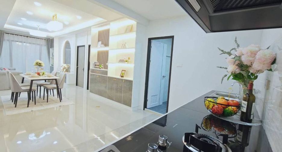 For sale 3 bedrooms house in Bang Lamung, Chonburi