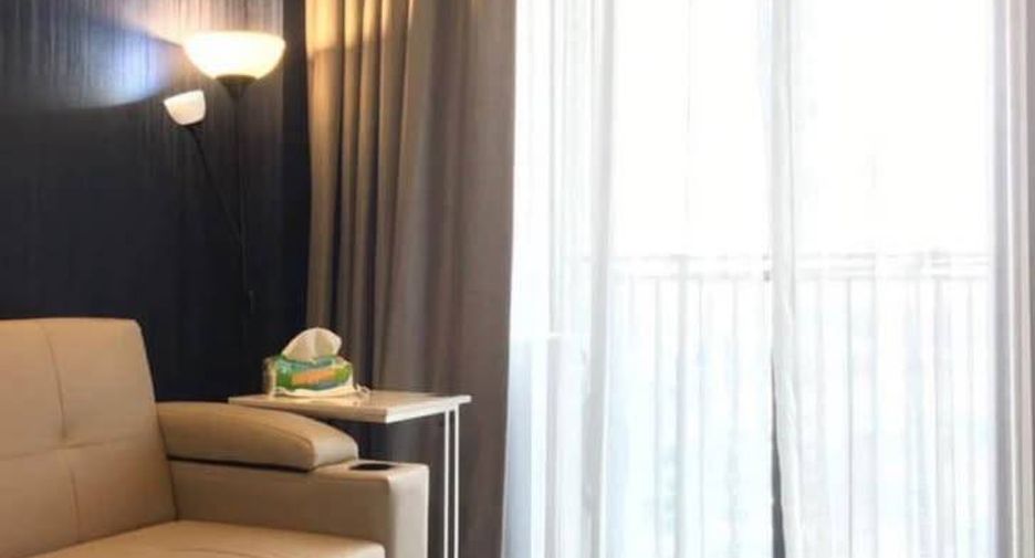 For sale 1 bed condo in Phra Khanong, Bangkok