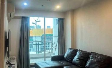 For sale 1 bed condo in Yan Nawa, Bangkok