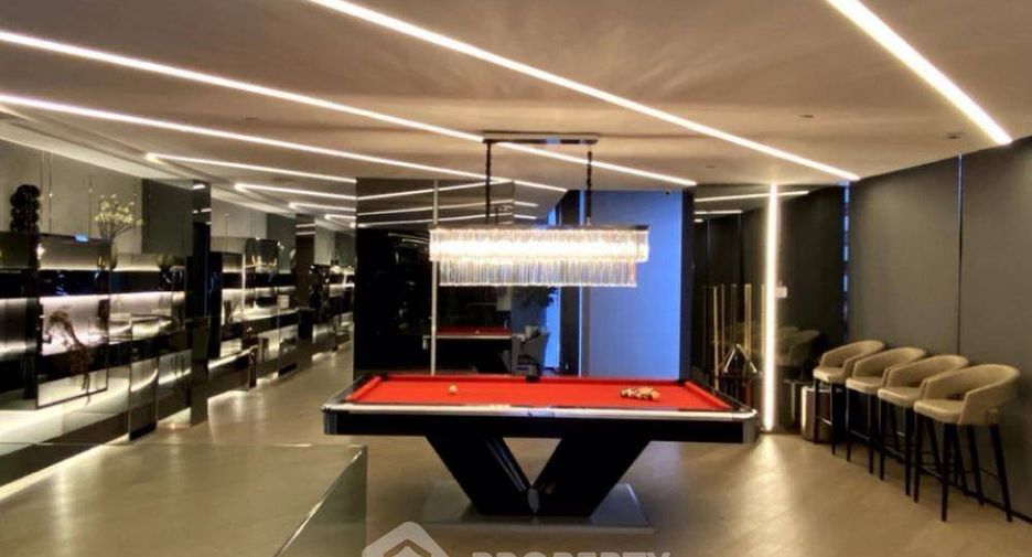For sale 2 bedrooms condo in Ratchathewi, Bangkok