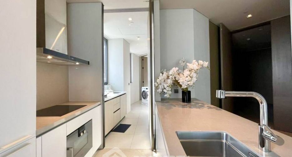 Condo en alquiler y en venta de 2 habitaciones en Khlong San, Bangkok