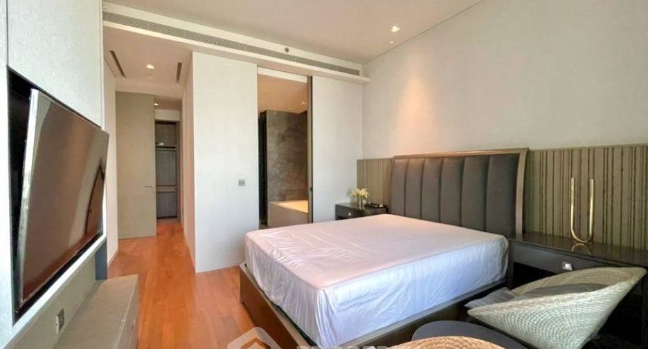 Condo en alquiler y en venta de 2 habitaciones en Khlong San, Bangkok