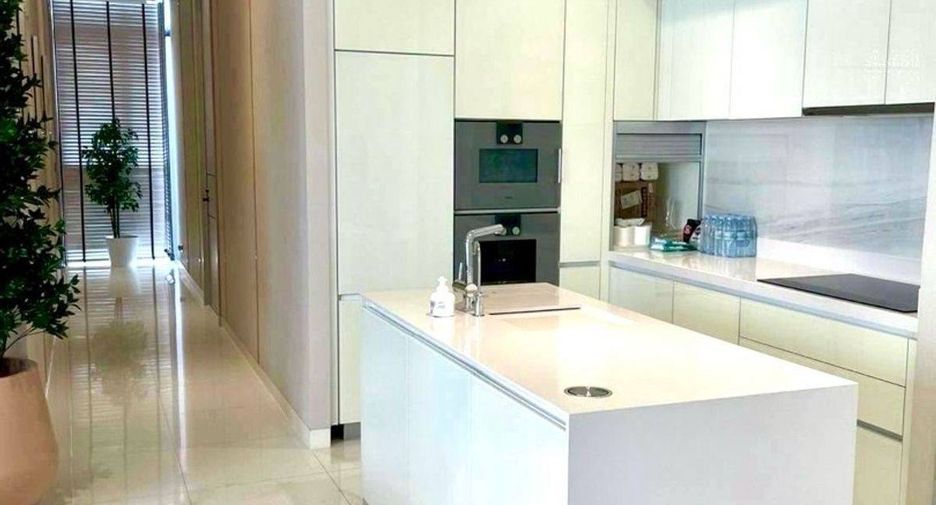 For rent and for sale 2 bedrooms condo in Khlong Toei, Bangkok