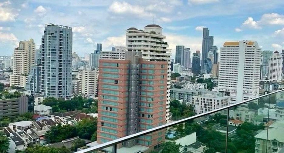 For rent and for sale 2 bedrooms condo in Khlong Toei, Bangkok