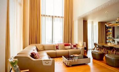 For sale 4 bedrooms condo in Sathon, Bangkok