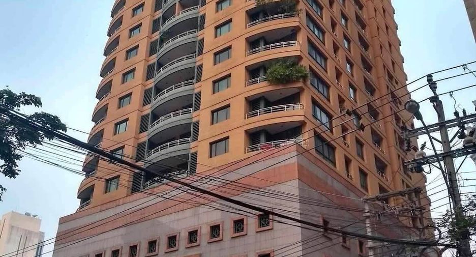 For sale 1 bed condo in Pathum Wan, Bangkok
