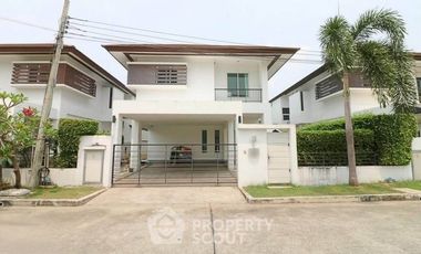 Haus zum Kauf mit 3 Zimmer in Prawet, Bangkok