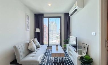 For sale 1 bed condo in Khlong Toei, Bangkok