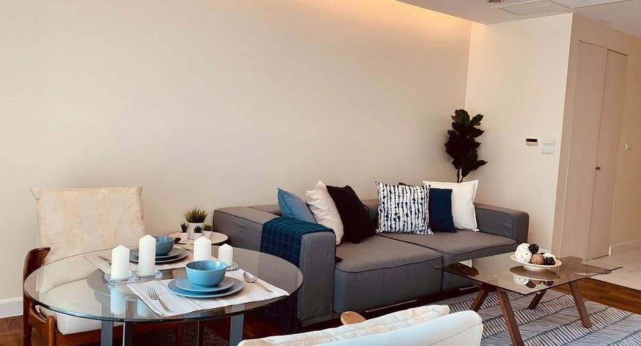 For rent 1 bed condo in Watthana, Bangkok