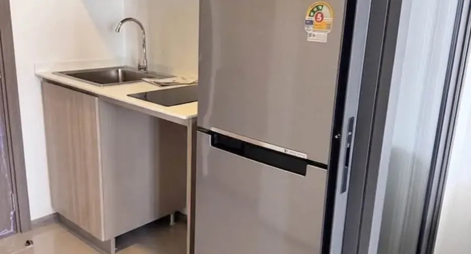 For sale 1 bed condo in Phaya Thai, Bangkok