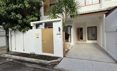 For sale 3 bedrooms townhouse in Thalang, Phuket