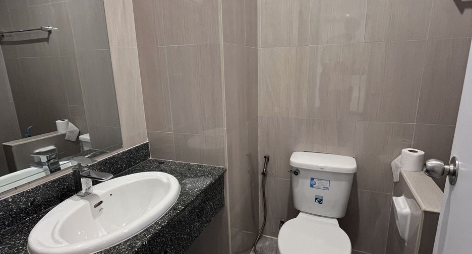 For rent 3 bedrooms condo in Mueang Phuket, Phuket