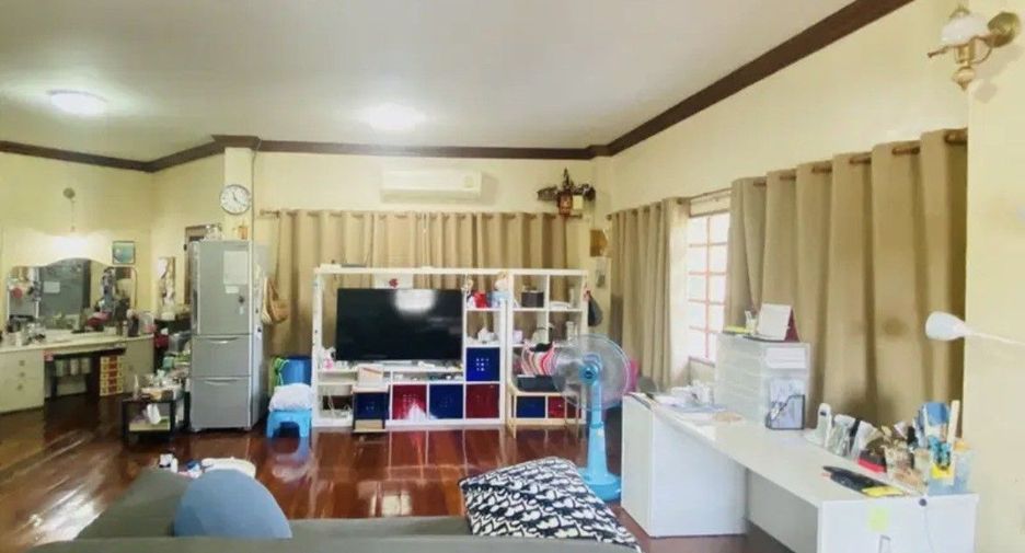 Casa en venta de 6 habitaciones en Lak Si, Bangkok