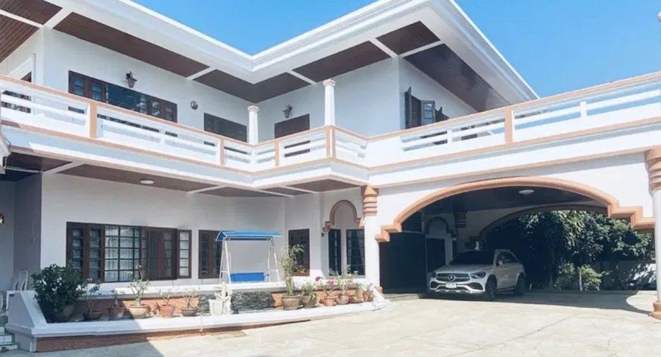 Casa en venta de 6 habitaciones en Lak Si, Bangkok