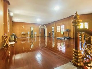 Casa en venta de 6 habitaciones en Lak Si, Bangkok