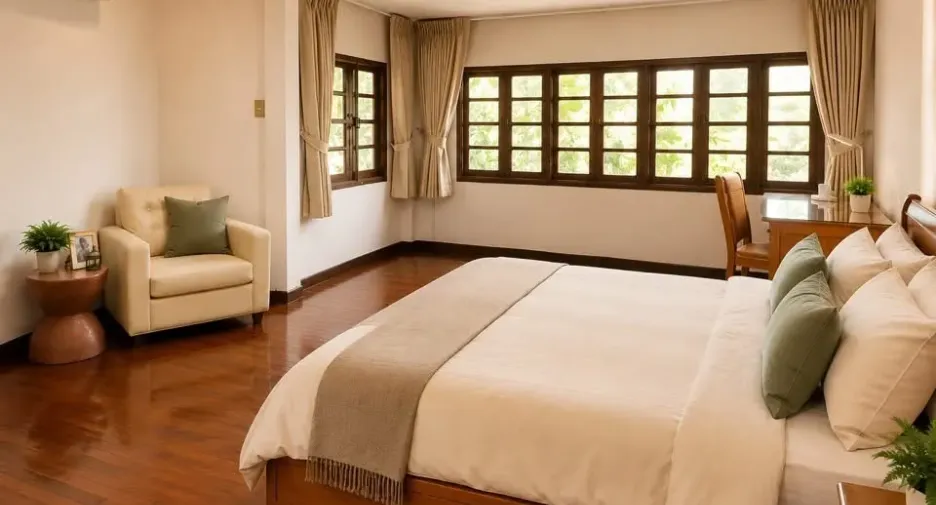 For rent 4 bedrooms house in Bang Kapi, Bangkok