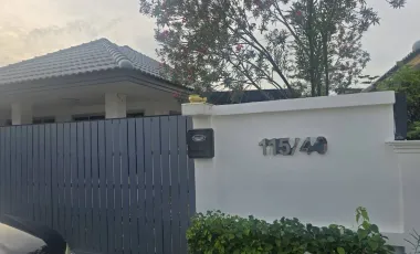 For sale 3 bedrooms house in Si Racha, Chonburi