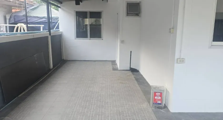 For sale 3 bedrooms house in Si Racha, Chonburi