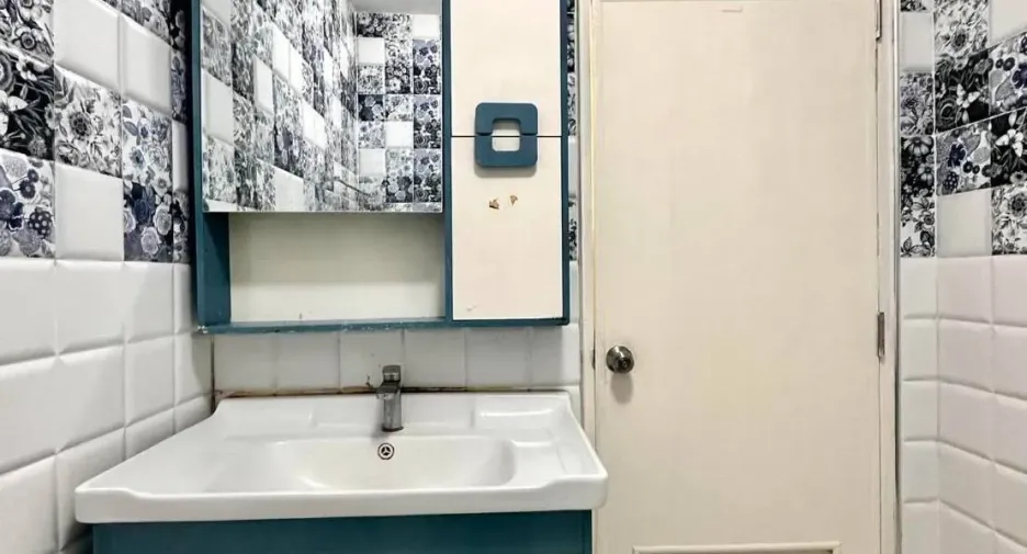 For sale 3 bedrooms house in Si Racha, Chonburi