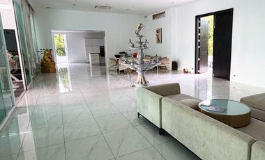 For sale 11 bedrooms villa in Bang Lamung, Chonburi